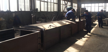 輸送機生產現(xiàn)場