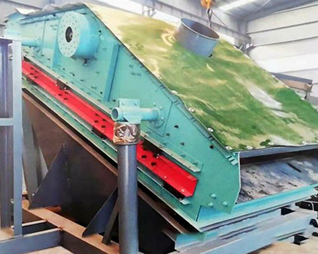 冷燒結(jié)礦篩分使用圓振動篩效果好嗎？