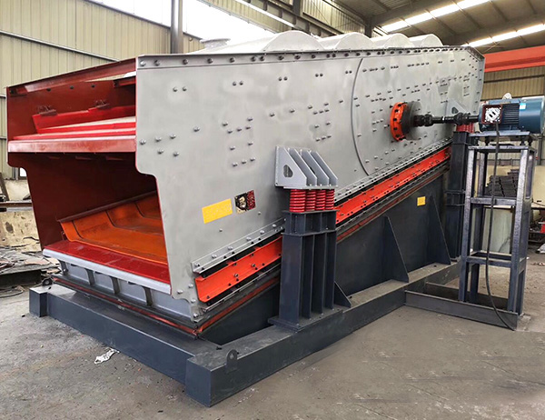 10公分厚的料層選用什么篩分機(jī)處理精度更高，用復(fù)振篩試試